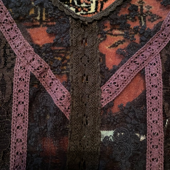 Kimchi Blue Lace Dress - Picture 4 of 5